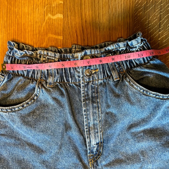 H&M DIVIDED Paper-bag Mom Jeans - Picture 8 of 12